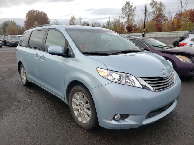 Toyota Sienna (2015)