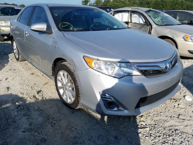 Toyota Camry hybr (2013)
