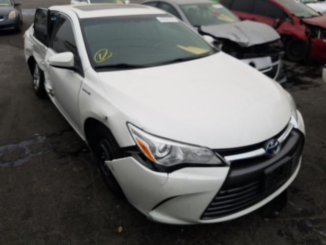Toyota Camry hybr (2015)