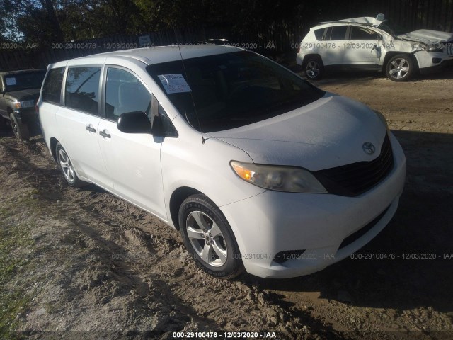Toyota Sienna (2012)