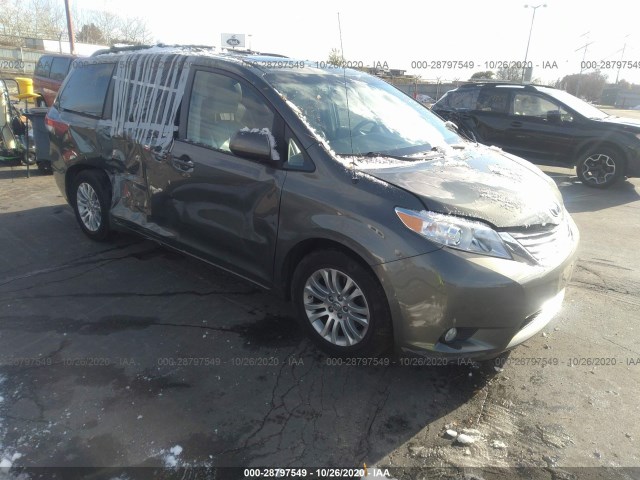 Toyota Sienna (2014)