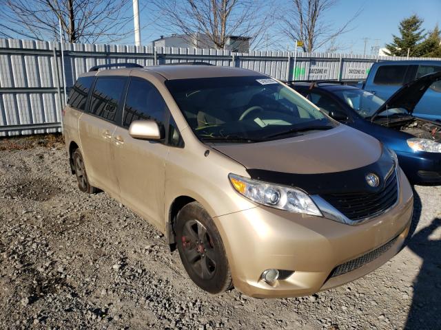 Toyota Sienna bas (2011)