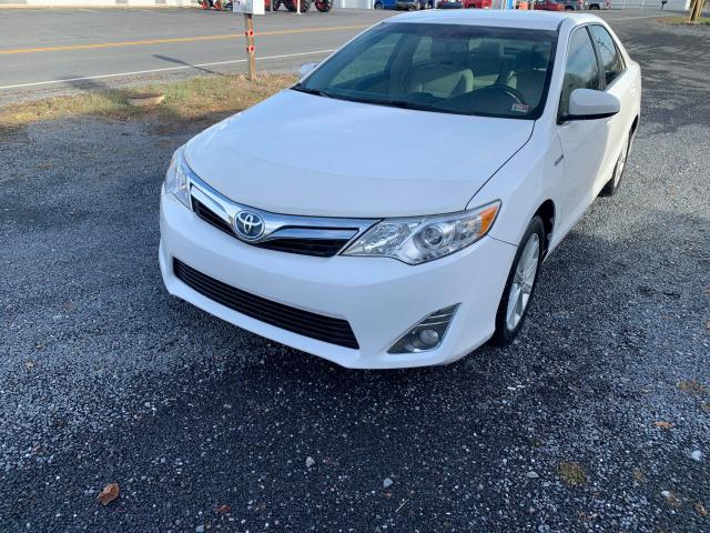 Toyota Camry hybr (2014)