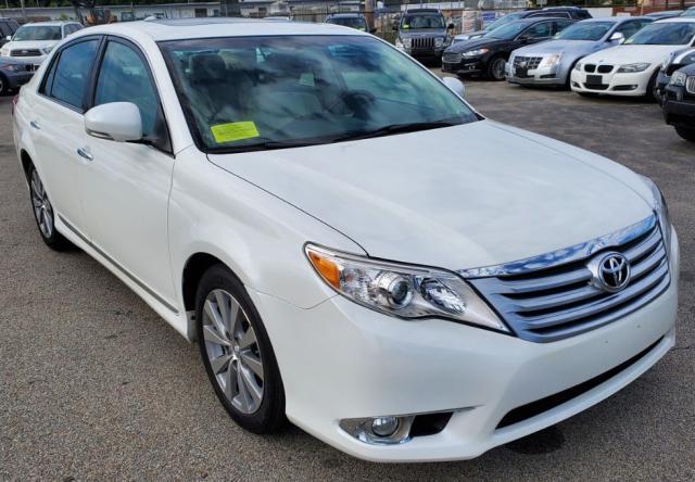 Toyota Avalon bas (2012)