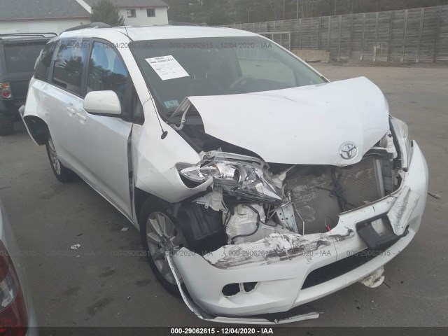 Toyota Sienna (2014)