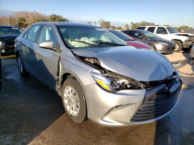 Toyota Camry le (2017)