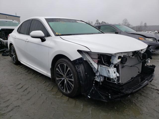 Toyota Camry se (2020)