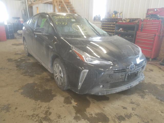 Toyota Prius le (2021)