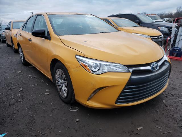 Toyota Camry hybr (2015)