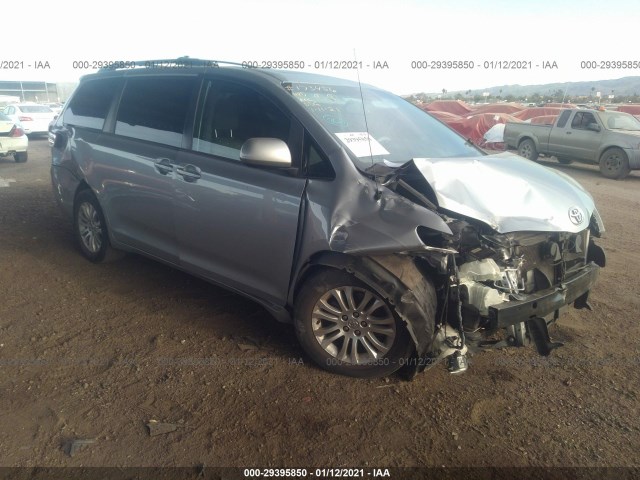 Toyota Sienna (2014)