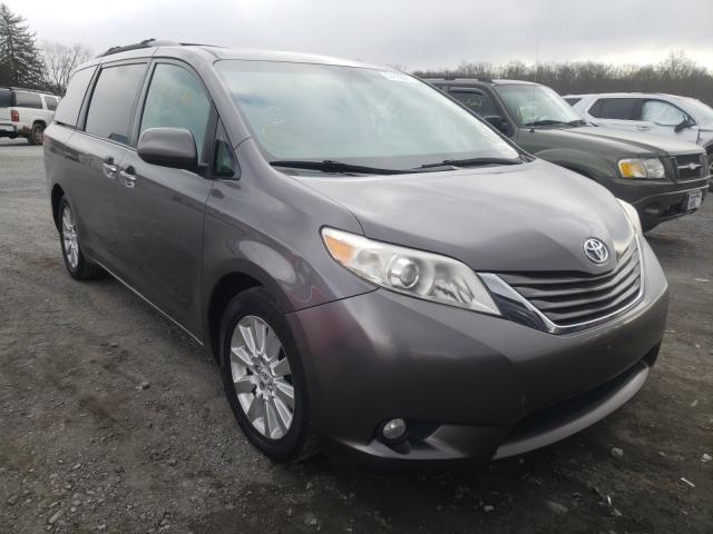 Toyota Sienna xle (2011)