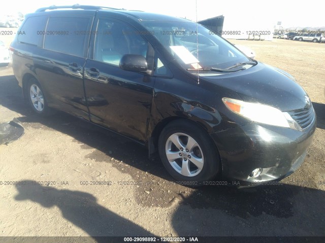 Toyota Sienna (2011)