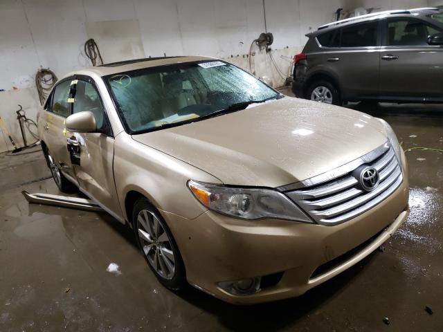 Toyota Avalon bas (2011)