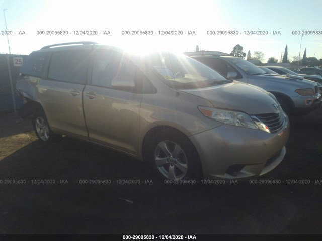 Toyota Sienna (2011)