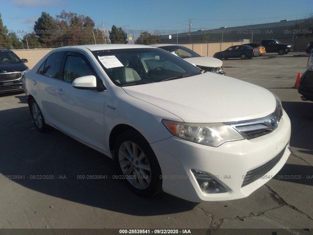 Toyota Camry hybrid (2012)