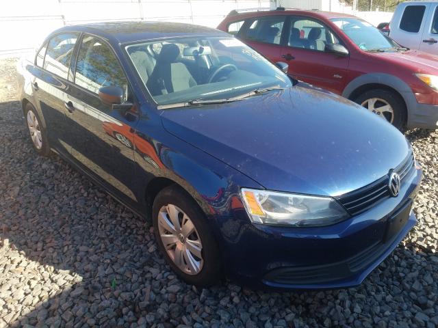 Volkswagen Jetta base (2014)