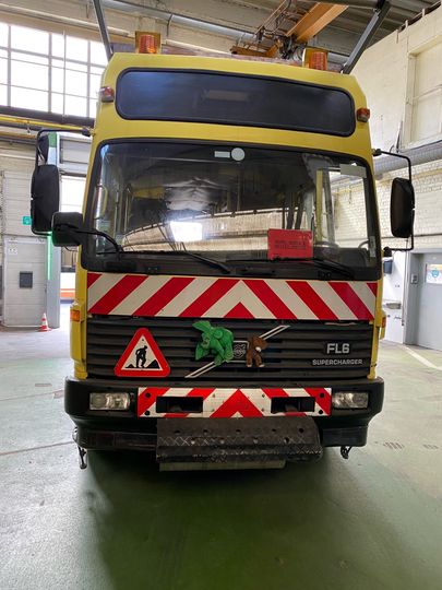 Volvo Fl6 (1998)